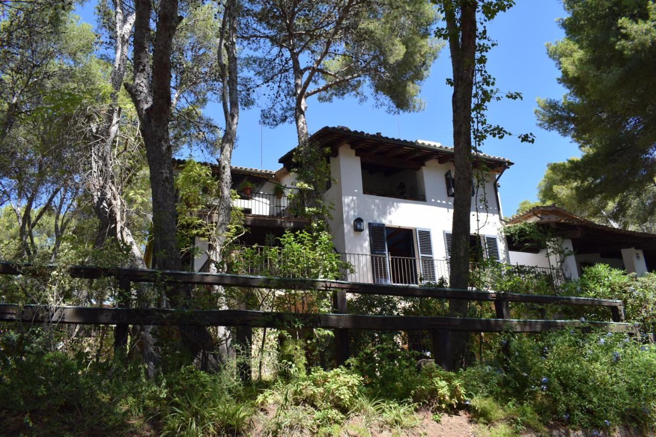 L'Ancora De Bara Hotel Roda de Bara Bagian luar foto