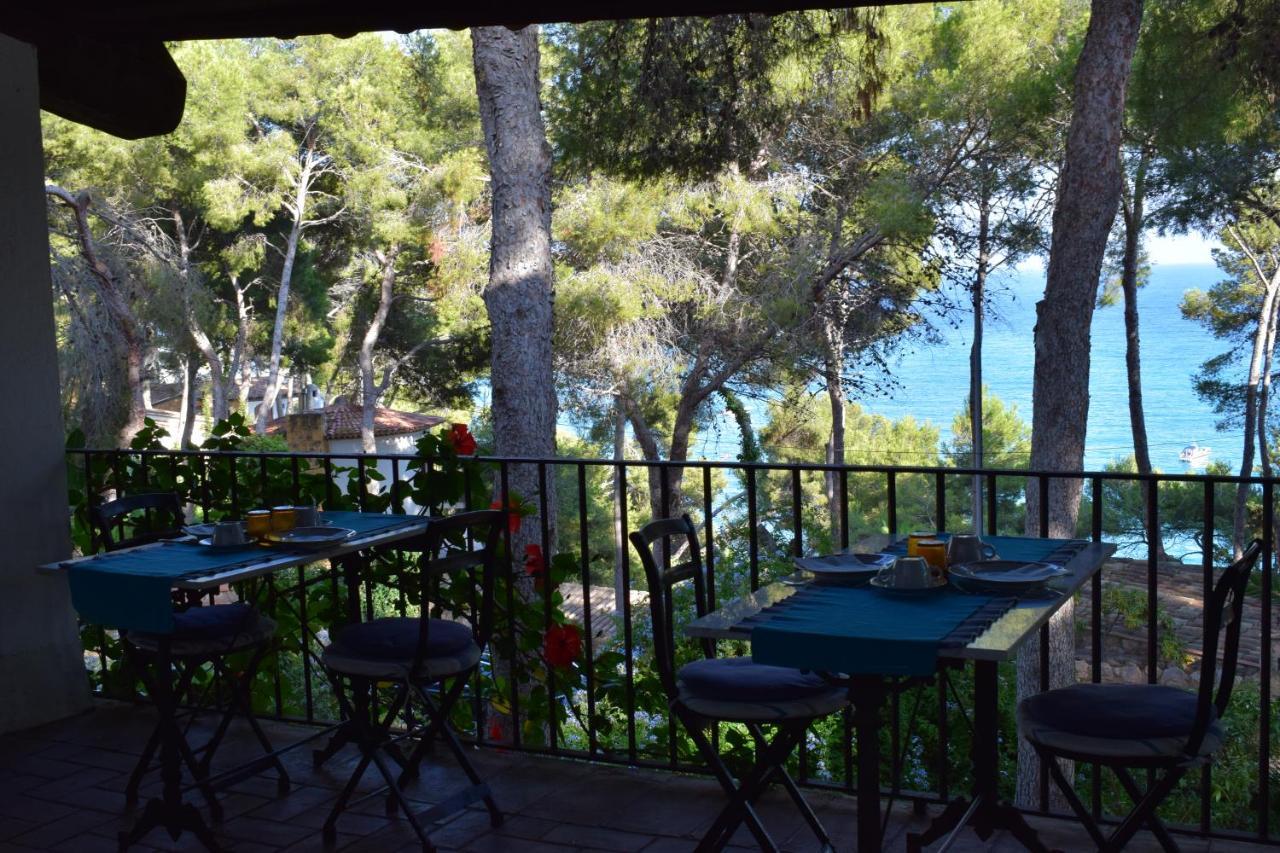 L'Ancora De Bara Hotel Roda de Bara Bagian luar foto