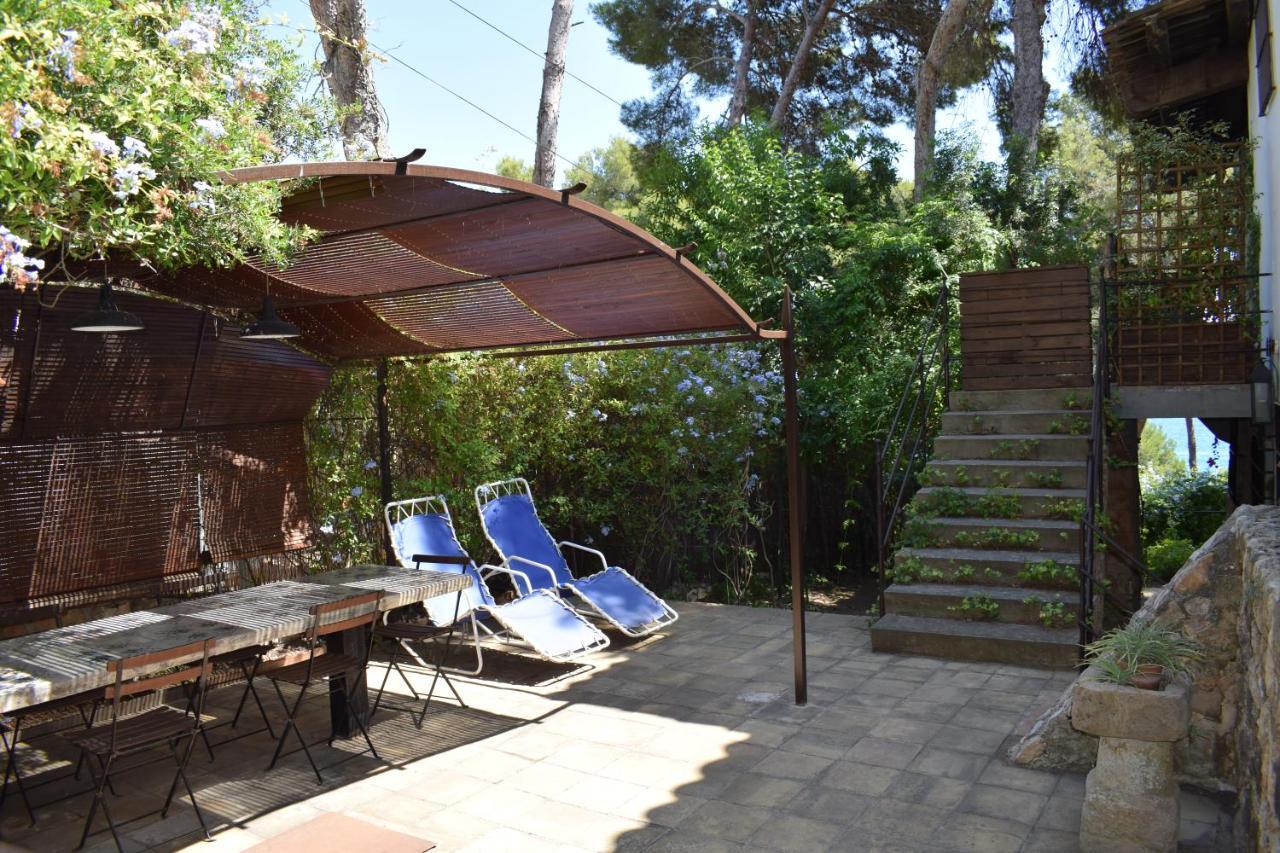 L'Ancora De Bara Hotel Roda de Bara Bagian luar foto