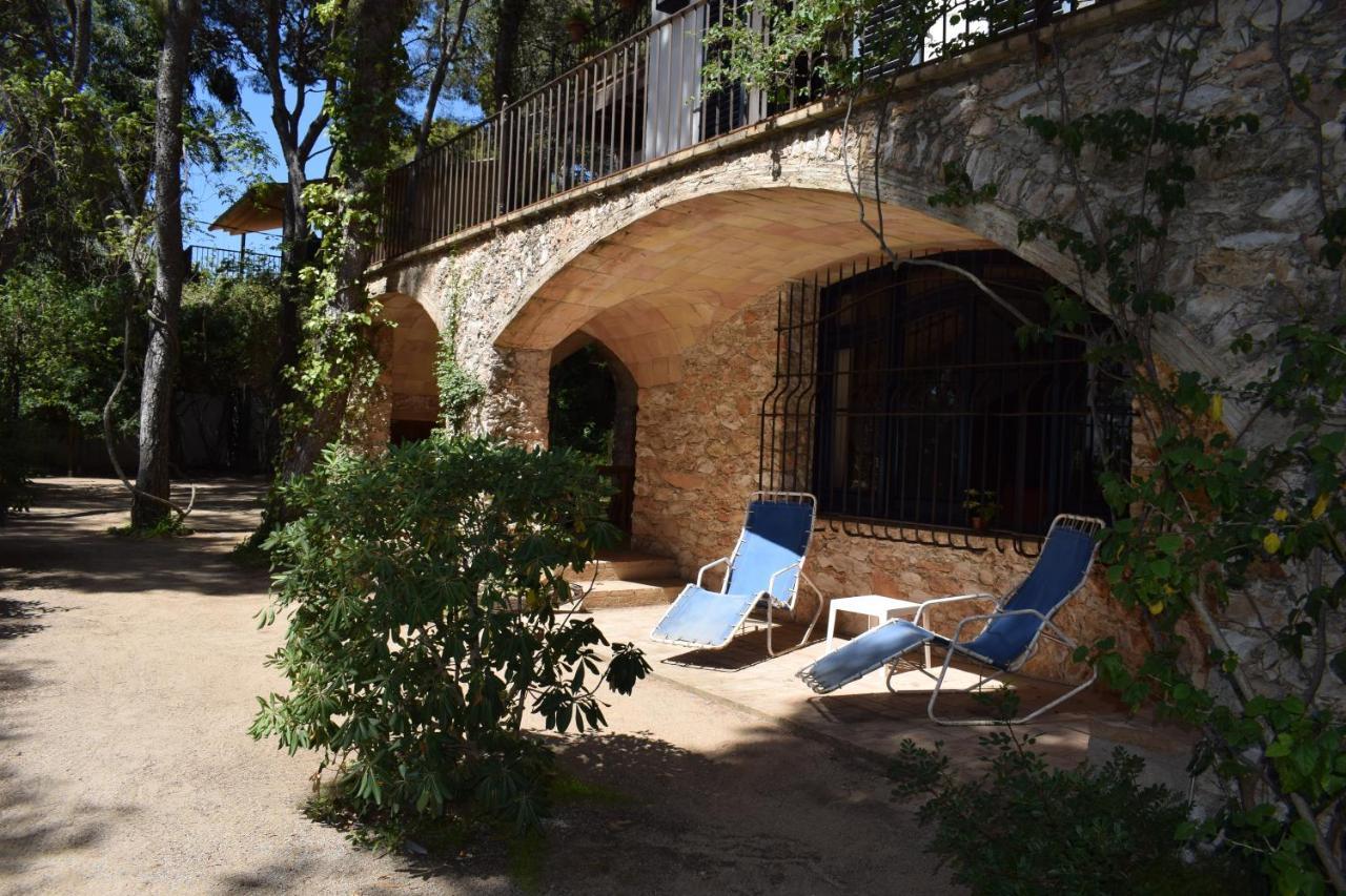 L'Ancora De Bara Hotel Roda de Bara Bagian luar foto