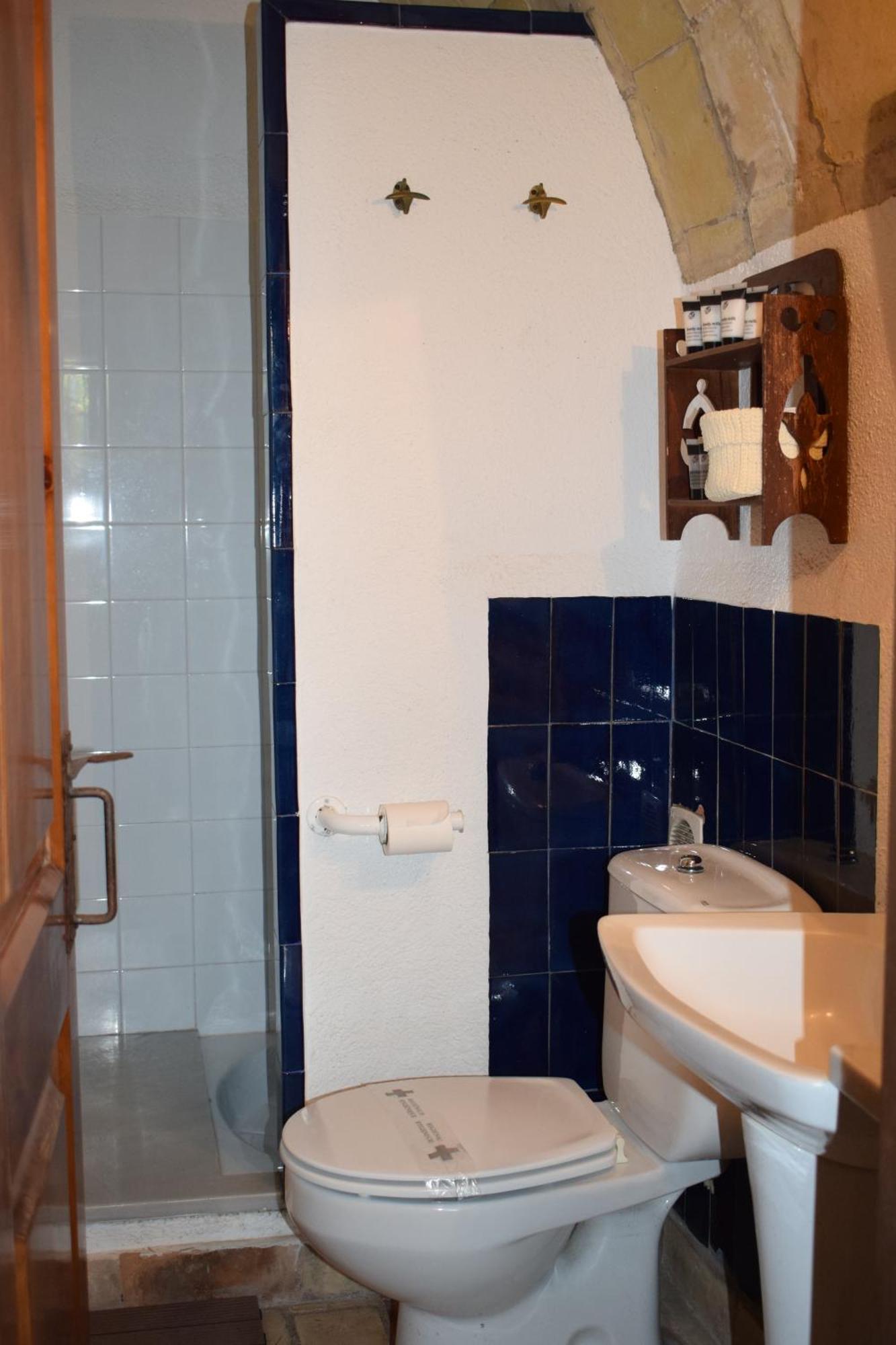L'Ancora De Bara Hotel Roda de Bara Ruang foto